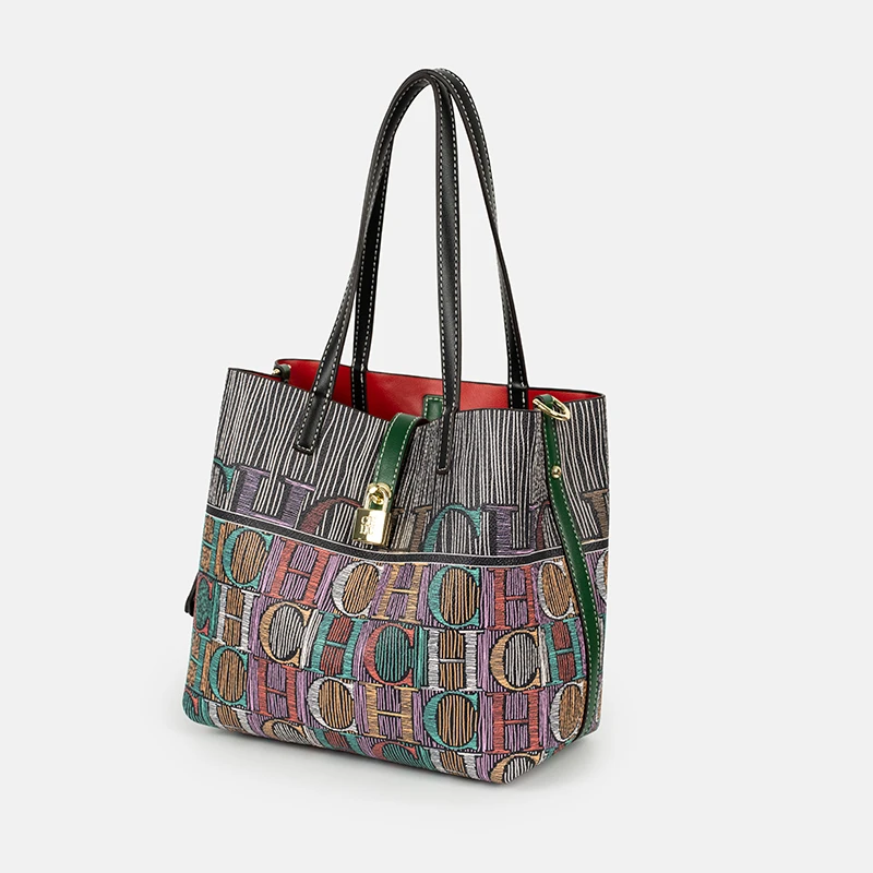 กระเป๋าถือพิมพ์ลาย CH Art สีพื - Leatherworking Classic บทวิจารณ์และราคา